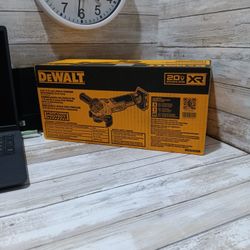 20V MAX XR Cordless Brushless 4.5 in. Slide Switch Small Angle Grinder with Kickback Brake (Tool Only)
