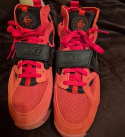 Nike Air Huarache Red Suede Sneakers Size 10.5 DEADSTOCK