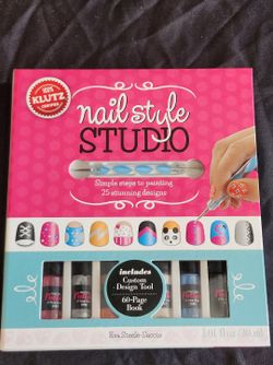 Brand New Klutz Nail Style Studio Kit