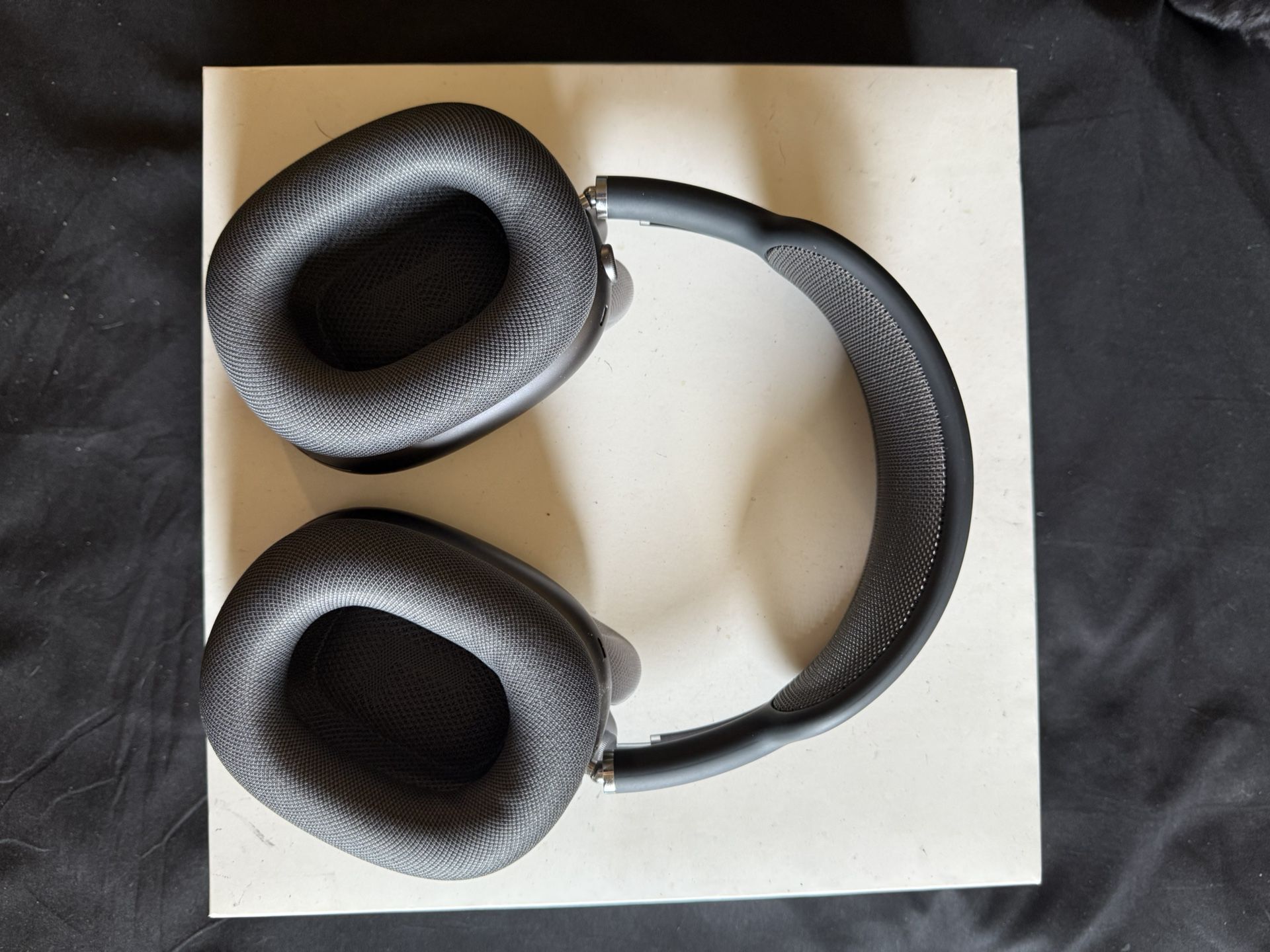 AirPod Max Space Gray