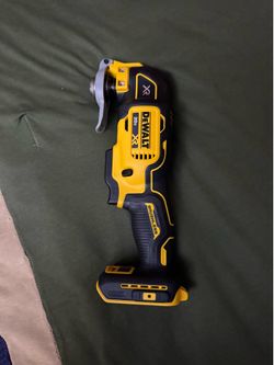 Dewalt Multi Tool (Tool Only)
