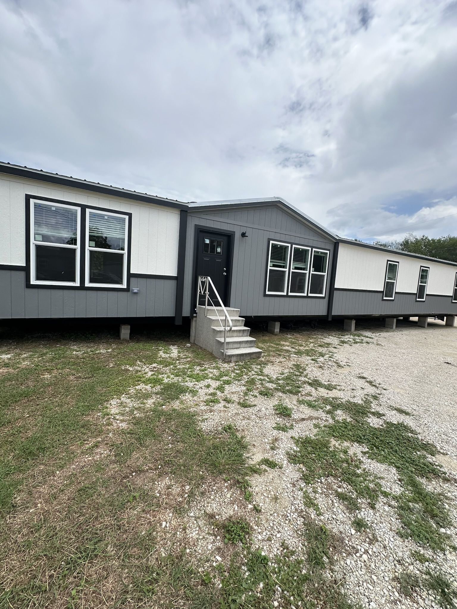 🚨 Under New Management – Crazy Discounts on Mobile Homes! 🏡💥