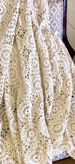 Vintage French Coverlet table/bed Cover.