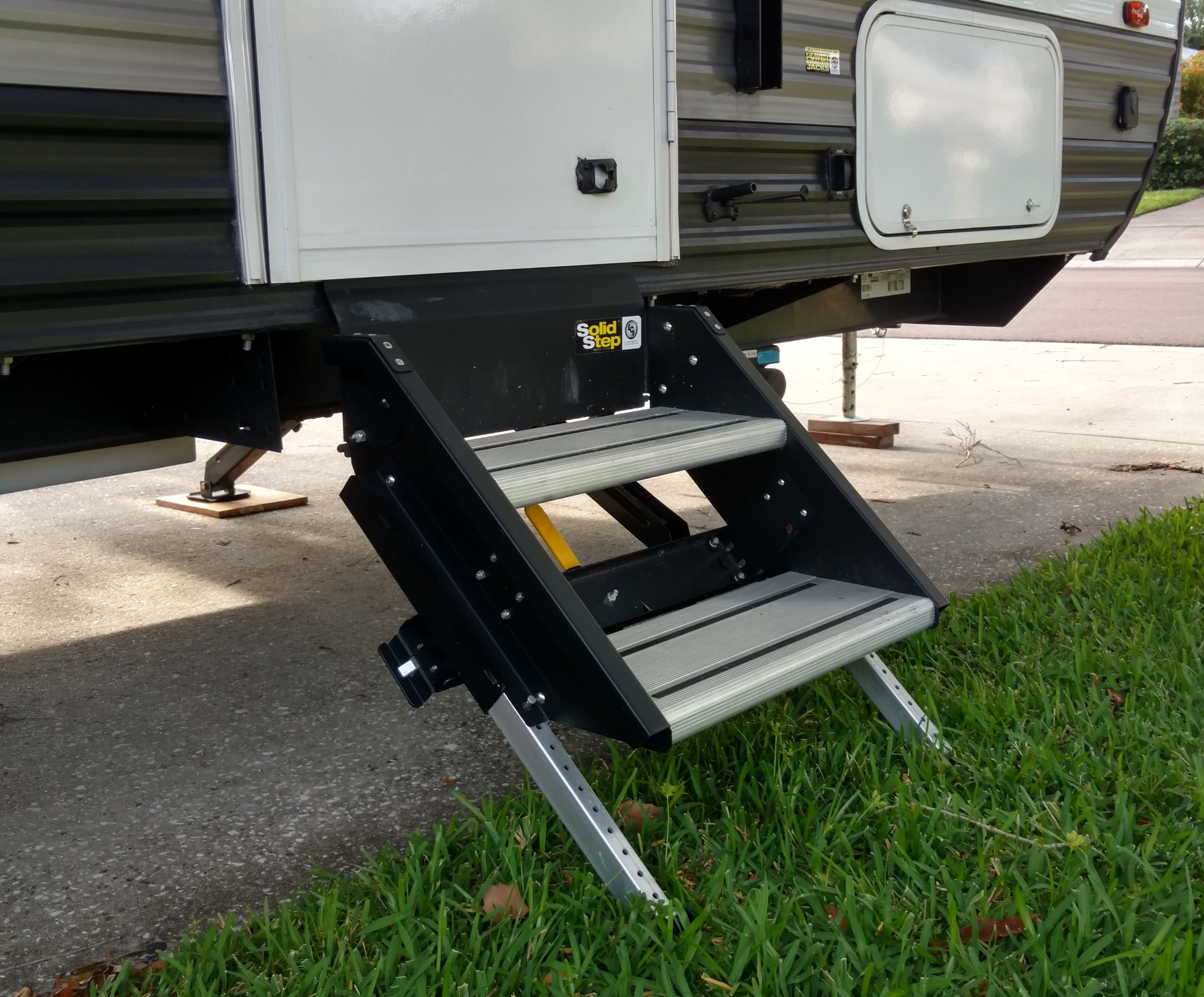 Lippert RV Solid Step Model 688043 for Sale in Palm Harbor, FL OfferUp