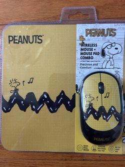 Limited edition Peanuts Wireless Mouse and Mouse Pad Combo