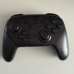 Nintendo Switch Pro Controller