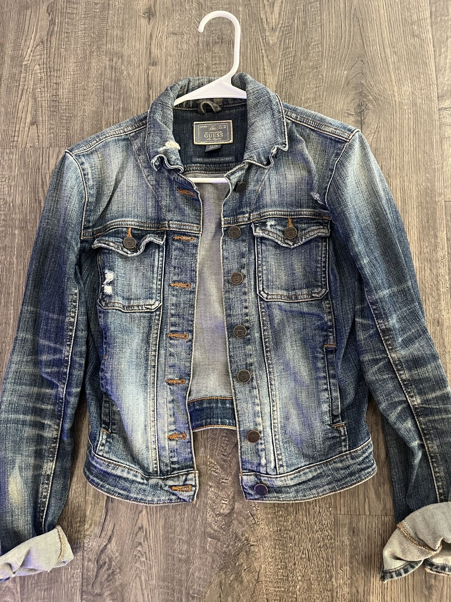 GUESS Women’s Denim Jacket XS