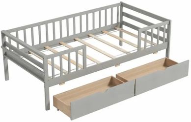 Brand New Twin Daybed With Drawers
