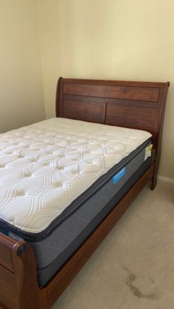 Queen size bed with night stand