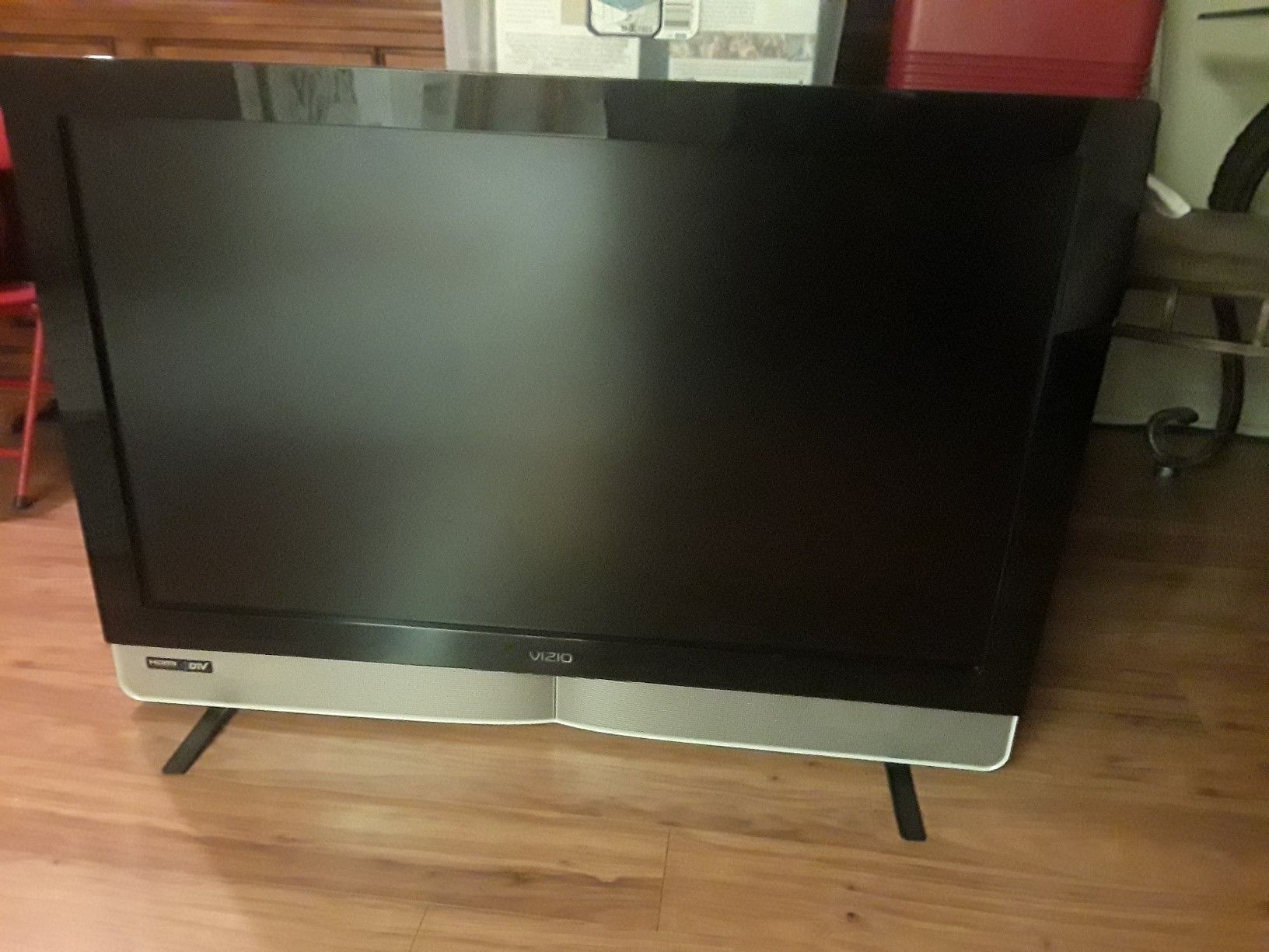 VIZIO VX37L lcd hdtv no remote for Sale in Tampa, FL OfferUp