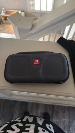 Nintendo Switch Carrier Case