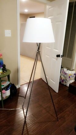 Beoutiful Lamp 6 Ft Tall