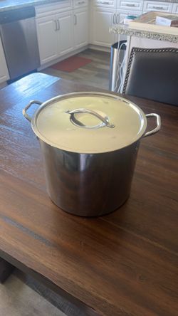 Big pot with lid