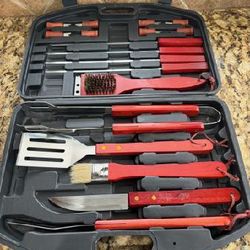  18 Pc BBQ Tool Set with Carrying Case Cherry Wood