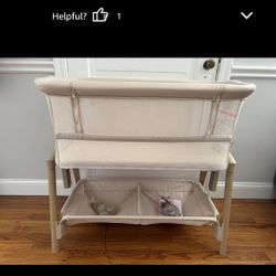 NEW Baby Bassinet / Bedside Sleepe