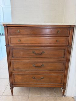 Wooden 5 Drawer Chest