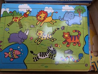 Animals Wooden Puzzle 11”x8.5” approximately