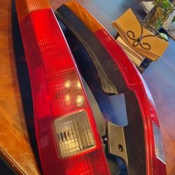 OEM 2nd Gen Honda Crv Taillights 