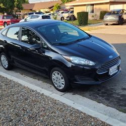 2017 Ford Fiesta
