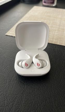 Beats Fit Pro-White