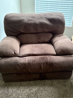 Oversized. Chair