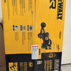 DEWALT  21 in. Cordless Battery Powered Self Propelled Lawn Mower Kit with (2) 10 Ah Batteries and Chargers