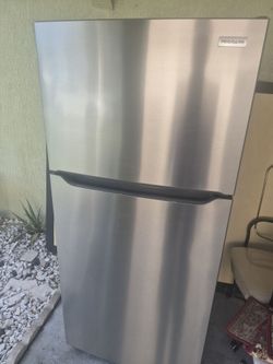 Modern Stainless Steel Frigidaire Refrigerator