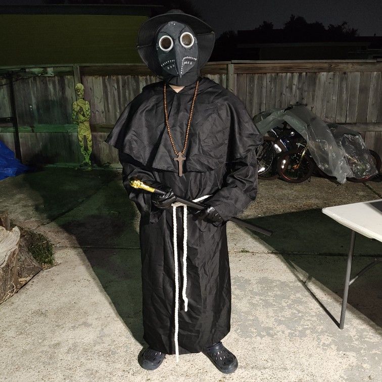 New In Box Plague Doctor Costume Adult Size $60 