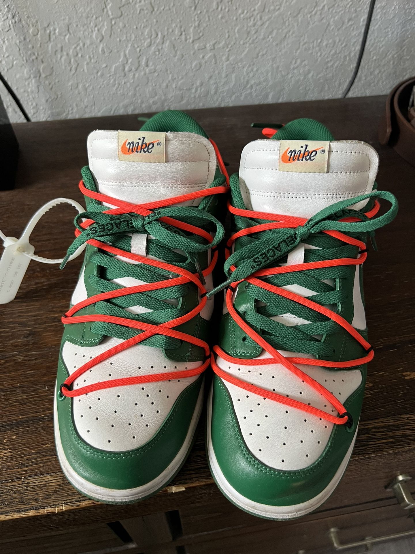 Nike OW Dunks