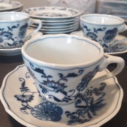 VINTAGE FINE CHINA - Blue Danube Five 6-Piece Place Settings
