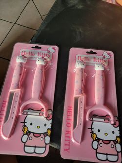 Set de cuchillo y pelador de hello kitty $15 el set