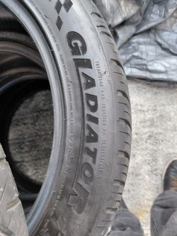 255/45/R19 Gladiator X Comp Tires
