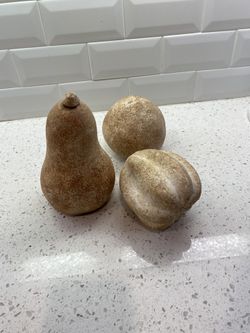 Home decor, ceramic gourds