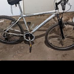 VERITCAL MOUNTAIN BIKE