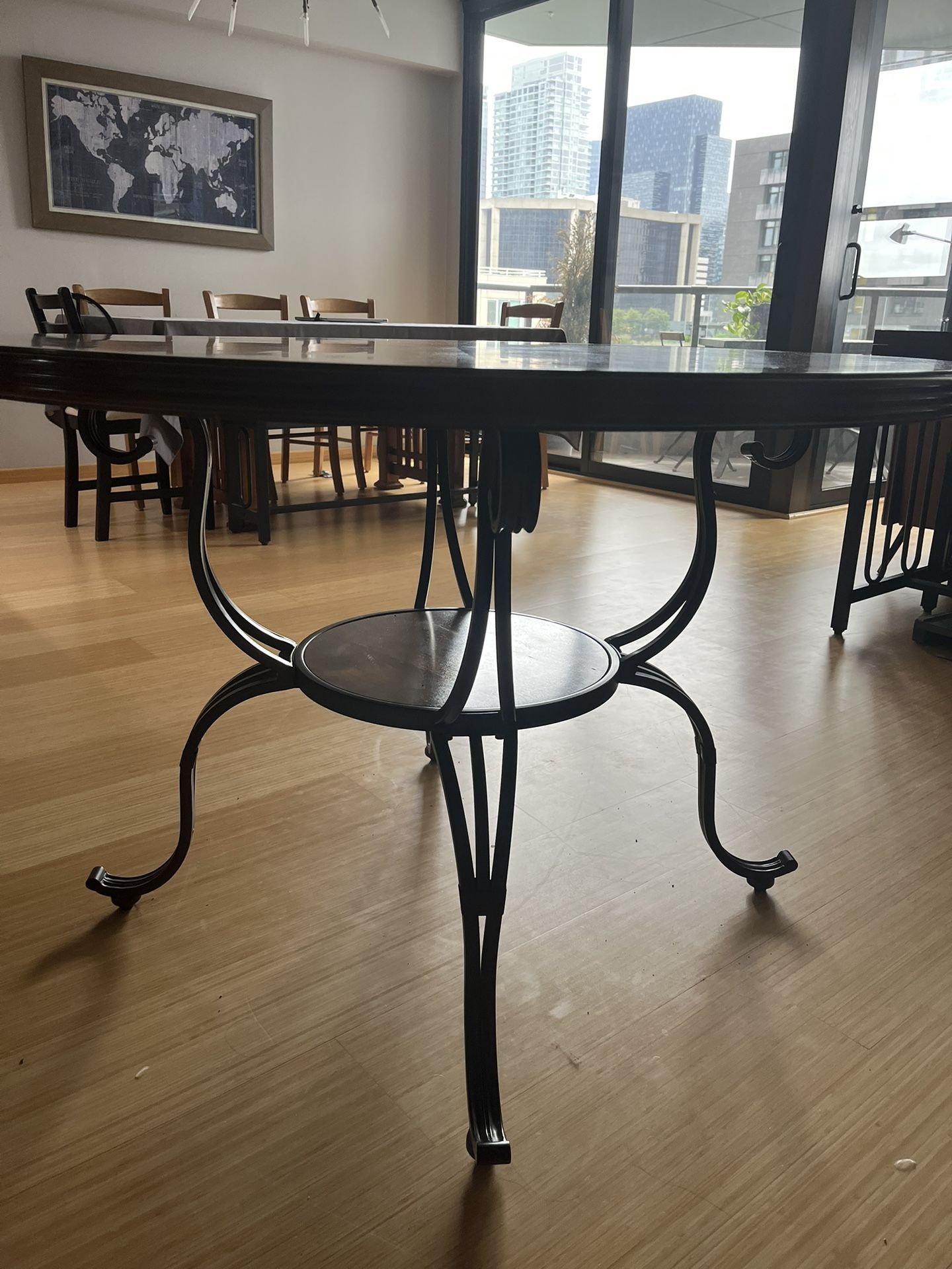 Free Table