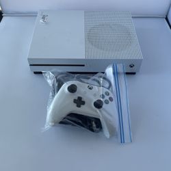Xbox One S 1TB Console With Controller