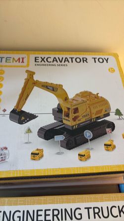 Toy excavator