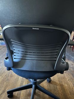 All Black Stealcase Leap Office Chair