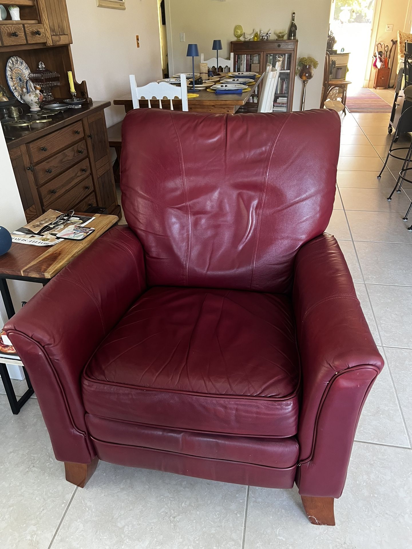 Real Leather La-Z- Boy recliner 