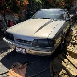 1989 Ford Mustang