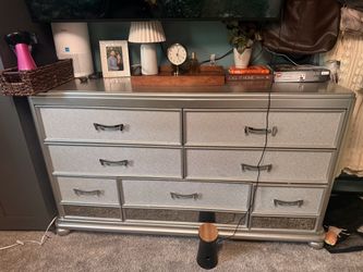 Silver 7-Drawer Dresser with Glitter Panels