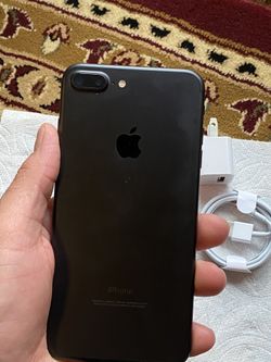 iPhone 7 Plus Unlocked for all carriers 128 gigs