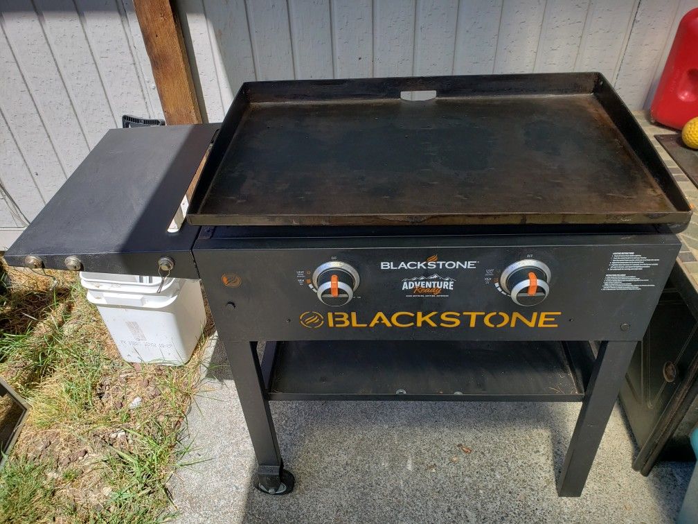 Blackstone Flat Top Grill for Sale in Spanaway, WA OfferUp