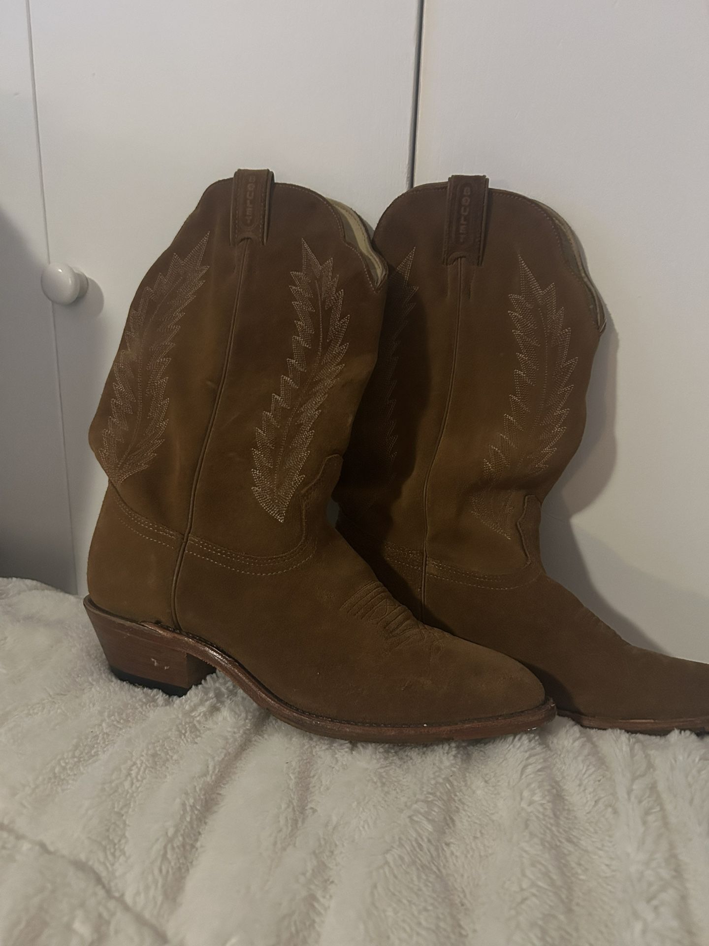 Women’s 9.5 Boulet Boots