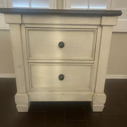Side End Table 