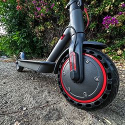 Adult Foldable Electric Scooter 19 Mile Range 19 MPH Top Speed Brand New