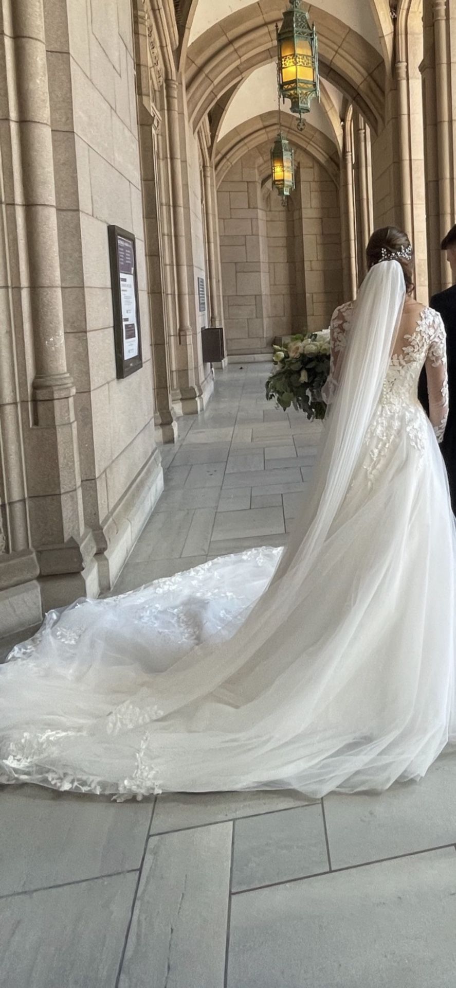 Wedding Dress Size 4 with Veil