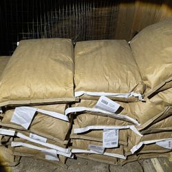 Livestock Grain- 3 Way Dry Cob 