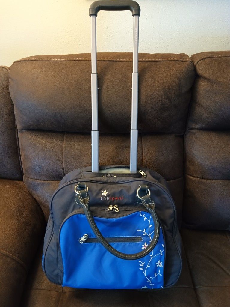 Sherpani Travel Bag Used $45