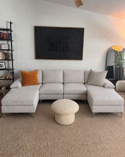 Modular Sectional  ( Delivery Available  )